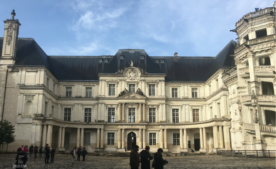 Mansard's contribution to the Chateau de Blois